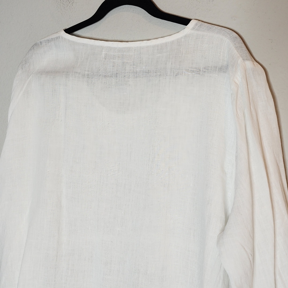 Flax White Linen tunic long sleeve top. Pocket. Button side. Size large. - Picture 10 of 16